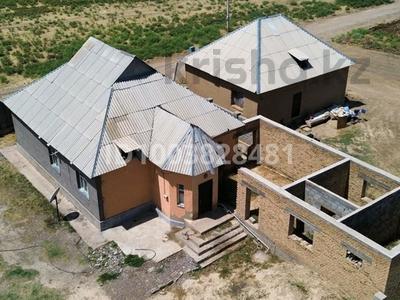 Отдельный дом · 5 комнат · 1012 м² · 15 сот., мкр Акжар 570 — Ынтымак за 25 млн 〒 в Шымкенте, Абайский р-н