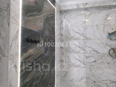1-комнатная квартира · 50 м² · 2/9 этаж, мкр Нурсая за 150 000 〒 в Атырау