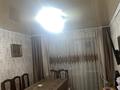3-бөлмелі пәтер · 53 м² · 5/5 қабат, Пришахтинск 17 — Садик бота, бағасы: 10 млн ₸ в Караганде, Алихана Бокейханова р-н — фото 7