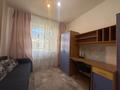 3-бөлмелі пәтер · 64 м² · 7/9 қабат, Степной 4 ш/а. 27, бағасы: 26 млн ₸ в Караганде, Казыбек би р-н — фото 7