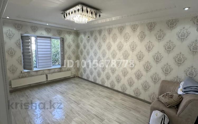 2-бөлмелі пәтер · 48 м² · 1/5 қабат, Койбакова 18, бағасы: 100 000 ₸ в Таразе — фото 2
