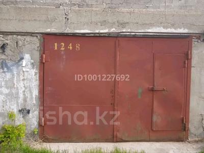 Гараждар мен тұрақтар в Павлодарской обл.: Гараж · 24 м² · Путепровод Луч Луч ПТЗ, бағасы: 2 млн 〒 Гараж · 24 м² · Путепровод Луч Луч ПТЗ, бағасы: 2 млн 〒 в Павлодаре