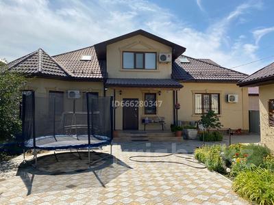 Отдельный дом · 7 комнат · 300 м² · 8 сот., Сарыкамыс 2 — Проезд Гульдер за 57 млн 〒 в Атырау