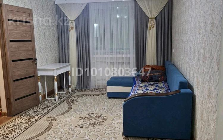 2-бөлмелі пәтер · 45 м² · 5/5 қабат, мкр Акбулак 14, бағасы: 10 млн ₸ в Таразе — фото 4