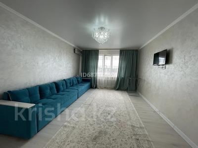 1-комнатная квартира, 50 м², 5/5 этаж посуточно, Каратал 45а за 15 000 〒 в Талдыкоргане, Каратал