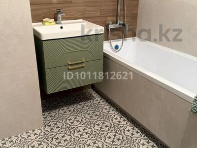 2-бөлмелі пәтер · 53 м² · 11/25 қабат, Просп. Тауелсиздик 25блок1, бағасы: 20 000 ₸ в Астане, Алматы р-н