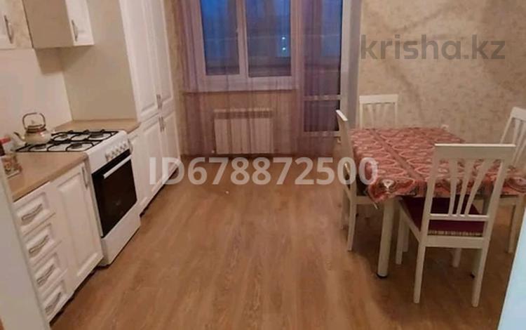 1-комнатная квартира · 65 м² · 5/5 этаж, мкр. Алтын орда, Мкр. Батыс-2 9/3 за 180 000 ₸ в Актобе — фото 2