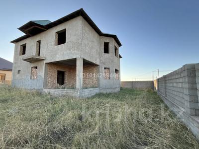 Отдельный дом · 10 комнат · 282 м² · 9 сот., Қарабура аулие 194 — Жібек жолы - Арғынбекова, мечеть Сейтжана Кари Есжанұлы за 45 млн ₸ в Шымкенте, Каратауский р-н