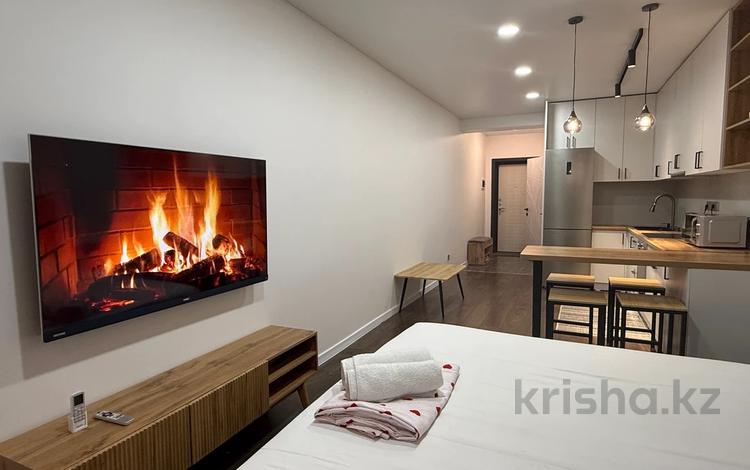 1-комнатная квартира · 37 м² · 7/9 этаж, Карасай батыра 345 — Варламова за 17 000 〒 в Алматы, Алмалинский р-н — фото 2