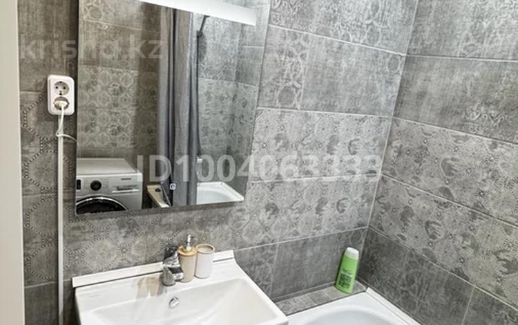 2-комнатная квартира · 64.9 м² · 3/5 этаж, 10 22 за 200 000 ₸ в Аксае — фото 25