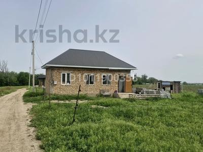 Отдельный дом · 3 комнаты · 50 м² · 5 сот., Кереге — Каскелен кольцо жағында за 10 млн ₸