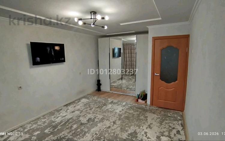 1-бөлмелі пәтер · 42 м² · 8/9 қабат, Северо-Восток ш/а. 20, бағасы: 12 млн ₸ в Уральске, мкр Северо-Восток — фото 2