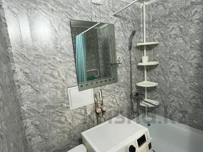 2-бөлмелі пәтер · 45 м² · 2/5 қабат, Бурова 19, бағасы: 15.6 млн ₸ в Усть-Каменогорске