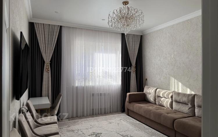 3-бөлмелі пәтер · 86 м² · 2/5 қабат, Юго-Восток ш/а., Муканова 51 — Муканова, Степной, бағасы: 52 млн ₸ в Караганде, Казыбек би р-н — фото 2