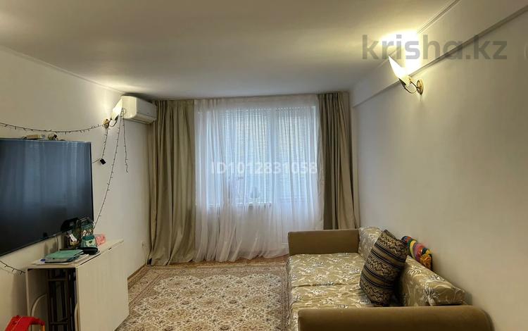 3-бөлмелі пәтер · 60 м² · 4/5 қабат, пгт Балыкши, кыршымбай ахмедиярова 26 а, бағасы: 18 млн ₸ в Атырау — фото 2