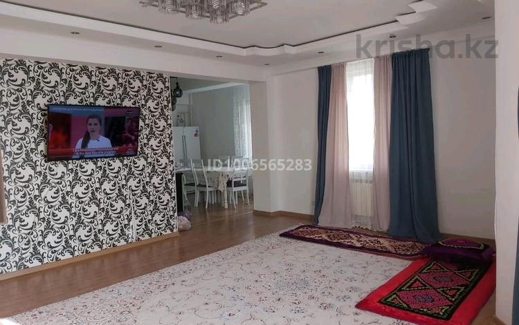 3-комнатная квартира · 115 м² · 4/8 этаж, Микрорайон Алтын Ауыл 10 за ~ 41.6 млн 〒 в Каскелене — фото 2