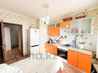 1-комнатная квартира · 42 м² · 1/5 этаж, Болашак за 16 млн 〒 в Талдыкоргане, мкр Болашак