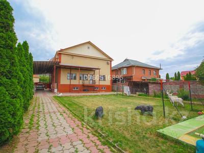 Отдельный дом · 7 комнат · 400 м² · 10 сот., мкр Шугыла, Нурлы тан 8 — Алатау-сабденова за 195 млн 〒 в Алматы, Наурызбайский р-н