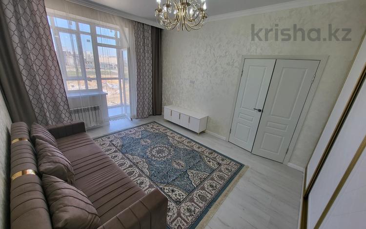 1-комнатная квартира, 41.8 м², 6/9 этаж, Райымбек батыра 54/1