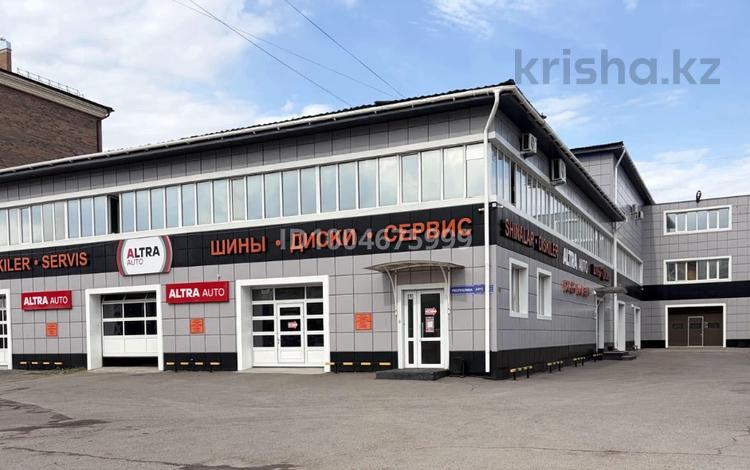 Свободное назначение, офисы, азс, автосервисы и автомойки, общепит · 1800 м² за 570 млн ₸ в Караганде, Казыбек би р-н — фото 12