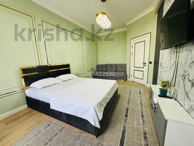 1-комнатная квартира · 40 м² · 3/3 этаж, Батырбекова 20 — Керуен сарай за 15 000 〒 в Туркестане