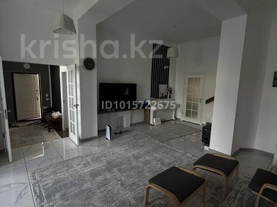 Жеке үй · 5 бөлме · 400 м² · 6.7 жүзд., Хан Тенгри ш/а. 53, бағасы: 2.9 млн ₸ в Алматы, Бостандыкский р-н