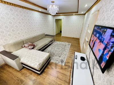 2-комнатная квартира, 60 м², 2/4 этаж посуточно, Утепова 21 за 15 000 〒 в Алматы, Бостандыкский р-н