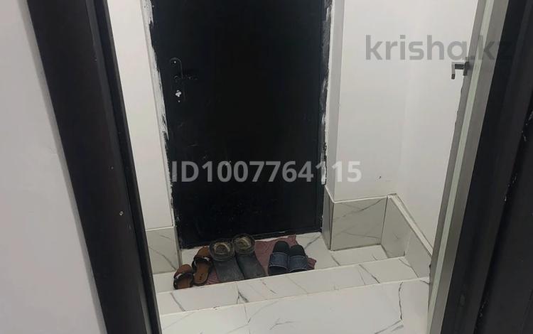 Часть дома · 1 комната · 16 м² · 10 сот., мкр Атырау, Аккөл 2 — Рядом детсад Галактика за 100 000 〒 — фото 2