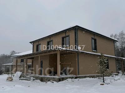 Дом · 5 комнат · 300 м², База отдыха Земляничная поляна Forest Club дома — 7 км по кольцевой от Щучинска в сторону катарколя за 170 000 〒