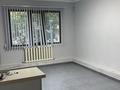 Свободное назначение, офисы, склады, салоны красоты, медцентры и аптеки, развлечения, конференц-залы, кабинеты и рабочие места, студии · 20 м² за 100 000 ₸ в Шымкенте, Енбекшинский р-н — фото 2