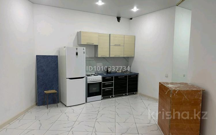 1-бөлмелі пәтер · 50 м² · 2/6 қабат, Авиагородок 15а, бағасы: 10.5 млн ₸ в Актобе, мкр Авиагородок — фото 2