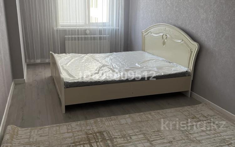 2-комнатная квартира, 64 м², 15/15 этаж помесячно, Сауран 15/4