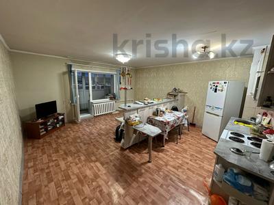 1-бөлмелі пәтер, 47 м², 9/9 қабат, Кокжал барака 13, бағасы: ~ 14 млн 〒 в Усть-Каменогорске