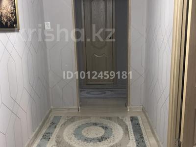 3-комнатная квартира · 76 м² · 3/5 этаж, мкр Юго-Восток, Мкр Степной 1 27 за 33 млн ₸ в Караганде, Казыбек би р-н