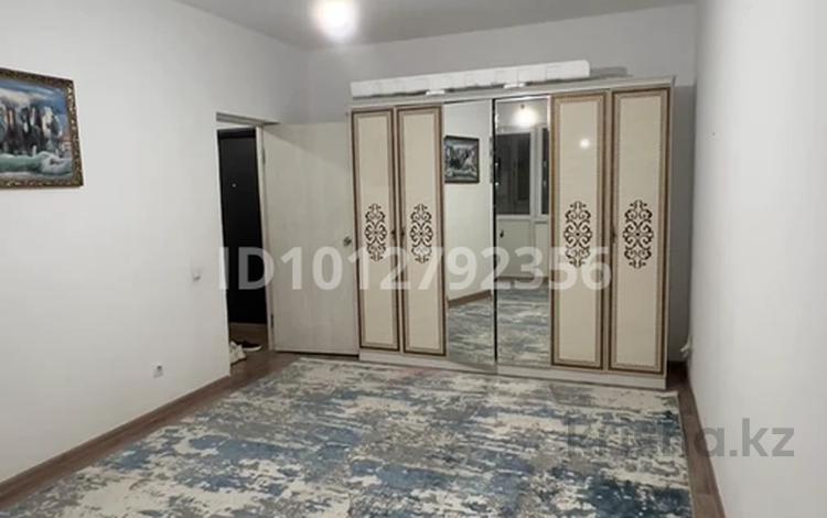 1-комнатная квартира · 42 м² · 3/9 этаж, мкр Шугыла, Мкр. Шугыла 341/3 к 6 — Городская поликлиника №36 жанында орналасқан за 200 000 ₸ в Алматы, Наурызбайский р-н — фото 2