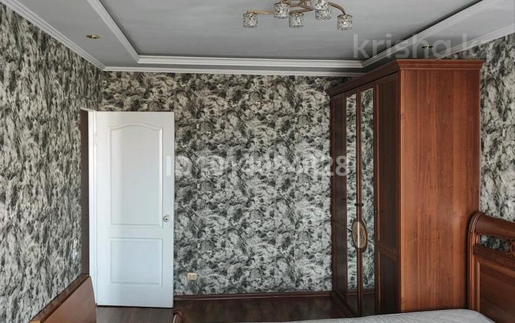3-комнатная квартира · 65 м² · 8/10 этаж, проезд Жамбула 1А 1А — стадиона Карасай за 25 млн ₸ в Петропавловске — фото 2