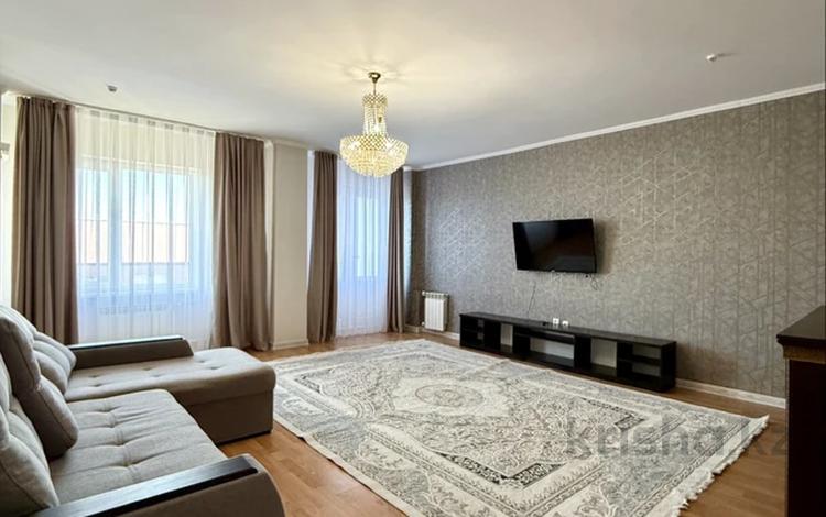 3-бөлмелі пәтер · 135.6 м² · 8/10 қабат, Кулманова 1а, бағасы: 49 млн ₸ в Атырау — фото 2
