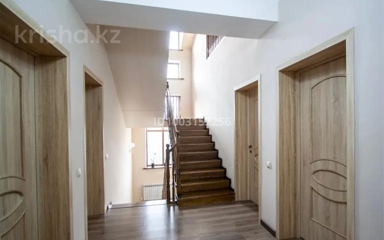 Отдельный дом · 7 комнат · 380 м² · 10 сот., Такыр тобе — Таусамал за 120 млн 〒 в Кыргауылдах — фото 12