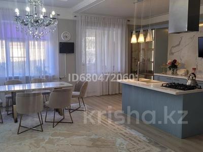 Отдельный дом • 5 комнат • 320 м² • 10 сот., Ак Шагала за 180 млн 〒 в Атырау