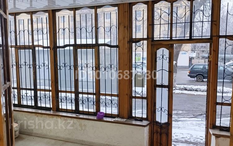Офисы · 90 м² за 200 000 ₸ в Таразе, мкр Акбулак — фото 2