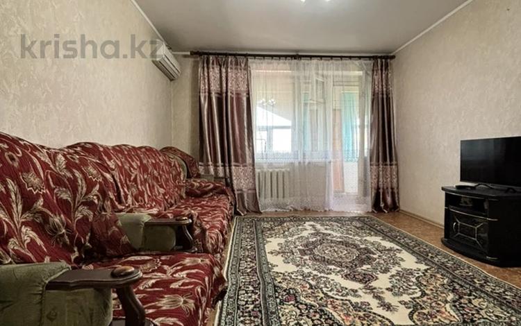 3-комнатная квартира · 70 м² · 7/9 этаж, Назарбаева за 100 000 ₸ в Уральске — фото 6