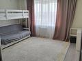 2-бөлмелі пәтер · 75 м² · 5/9 қабат, мкр Кадыра Мырза-Али 30/2, бағасы: 31 млн ₸ в Уральске — фото 3