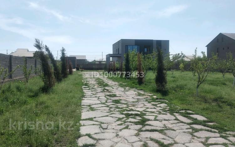 Отдельный дом · 7 комнат · 275 м² · 25 сот., жилой массив Кайнар Булак, Толтыбай курсакбеков 3 — Магазин Гулзабира за 75 млн 〒 в Шымкенте, Абайский р-н — фото 2