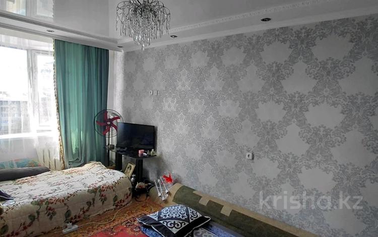 1-комнатная квартира · 32.8 м² · 7/9 этаж, абая за 7.3 млн ₸ в Уральске — фото 2