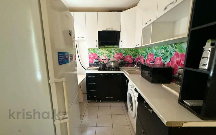 1-комнатная квартира · 30 м² · 2/4 этаж, ул. Желтоксан 24А за 2 500 ₸ в  — фото 2