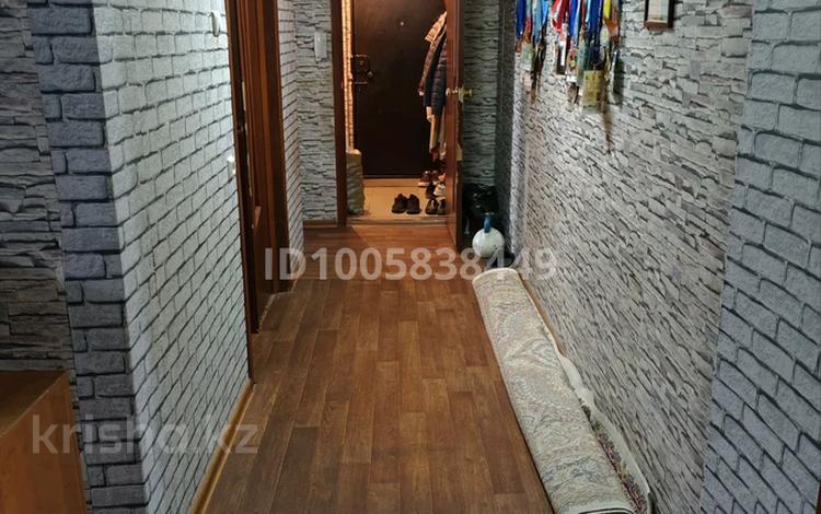 3-бөлмелі пәтер · 70 м² · 8/9 қабат, Металлургов 16 — Абая, бағасы: 15 млн ₸ в Темиртау — фото 6