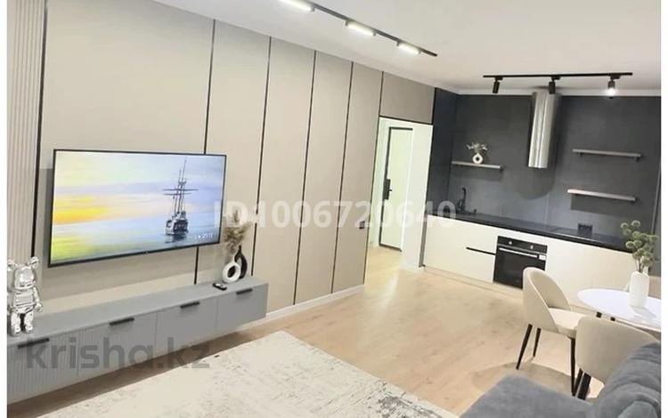 3-бөлмелі пәтер · 80 м² · 4/17 қабат, Туран 43/5 — Хан шатыр, Ана мен бала, кардиохирургический центр, бағасы: 35 000 ₸ в Астане, Есильский р-н — фото 2