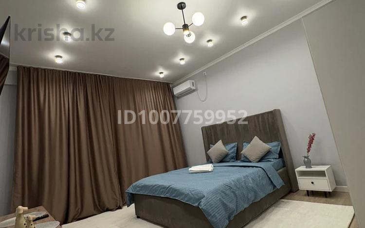 1-комнатная квартира · 40 м² · 1/12 этаж, Сейфуллина — Макатаева за 20 000 〒 в Алматы, Алмалинский р-н — фото 12