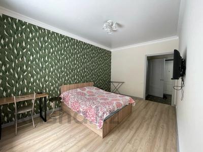 1-комнатная квартира, 42 м², 2/9 этаж, Онгарсынова за 24 млн 〒 в Астане, Есильский р-н