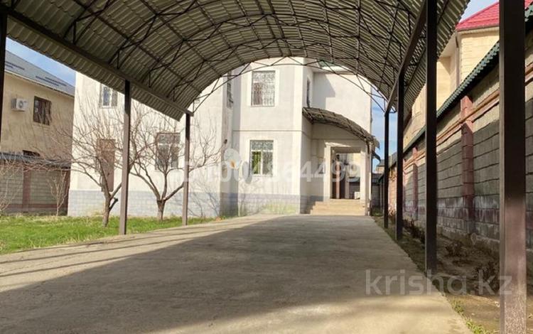 Отдельный дом · 5 комнат · 300 м² · 10 сот., мкр Мирас, Сакели 40 а — Бакконган за 64 млн ₸ в Шымкенте, Каратауский р-н — фото 3
